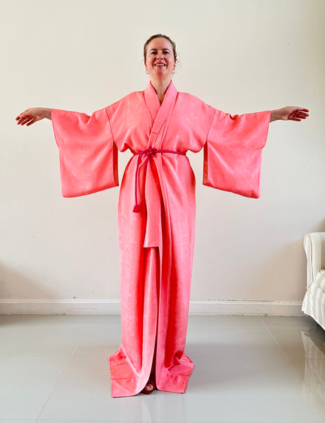 Silk Vintage Kimono (crepe de chine), Винтажное кимоно из шелка (крепдешин) в розовом цвете