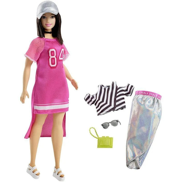 Mattel Barbie Fashionistas Doll & Fashions (FJF67) Кукла Барби "Модница" и модные наряды (модель FJF67)