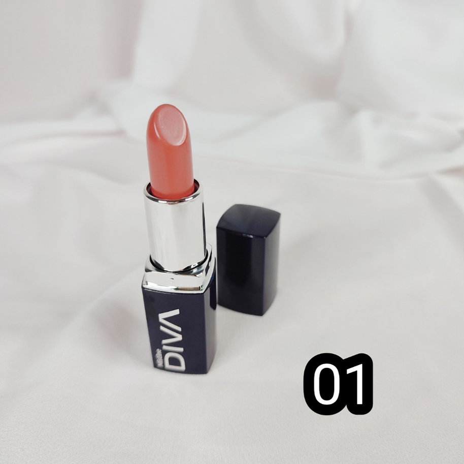 Mistine Diva Lipstick 3,7 g., Увлажняющая губная помада "Дива" 3,7 гр.