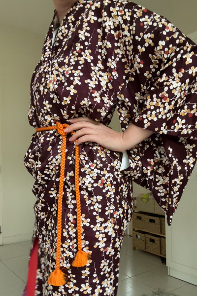 Silk Vintage Kimono (crepe de chine), Винтажное кимоно из шелка (крепдешин) с цветочным орнаментом
