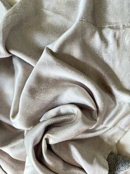 Silk Vintage Kimono Винтажное кимоно из шелка в сером цвете из фактурной ткани "серебряный туман"