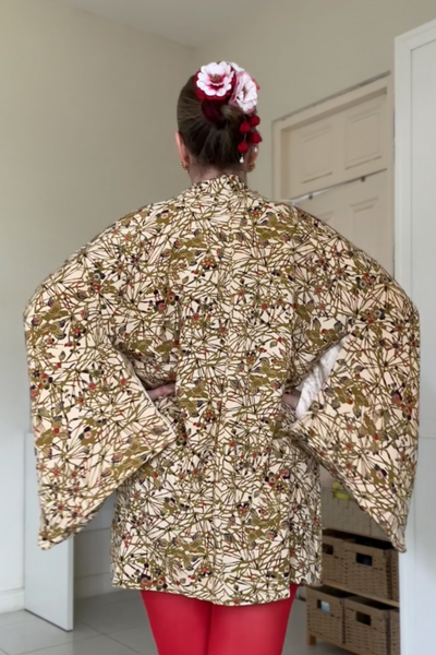 Silk Vintage Hahori Винтажное хаори из крепдышина в зеленом цвете с растительным орнаментом