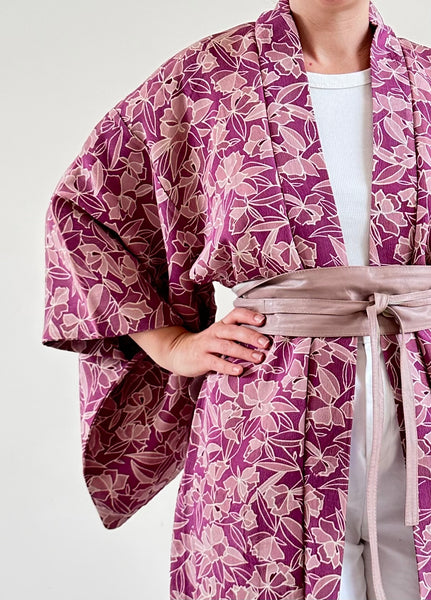 Silk Vintage Hahori Винтажное хаори из шелка в лиловом цвете с набивным абстрактным рисунком