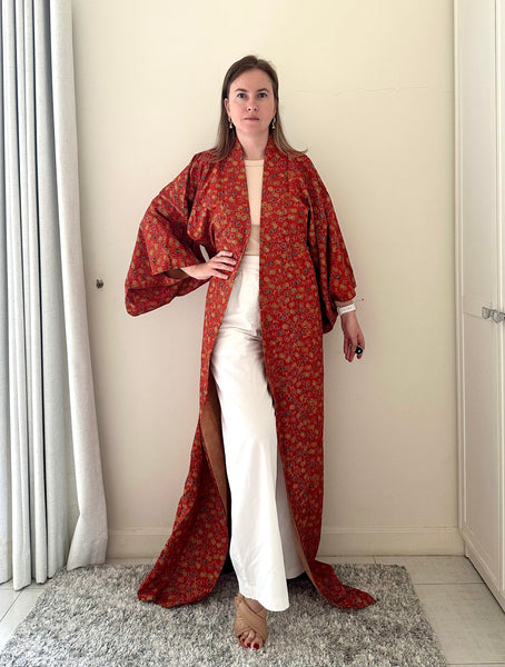 Silk Vintage Kimono Винтажное кимоно из хлопка в темно-оранжевом цвете с традиционным рисунком