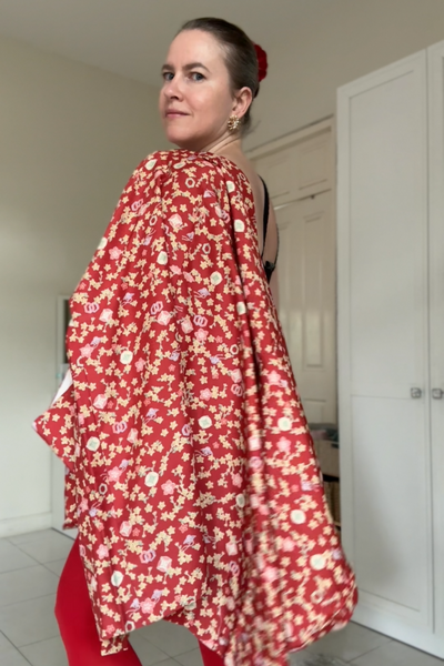 Silk Vintage Hahori Винтажное хаори из крепдышина с орнаментом в красном цвете