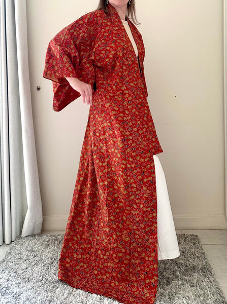 Silk Vintage Kimono Винтажное кимоно из хлопка в темно-оранжевом цвете с традиционным рисунком