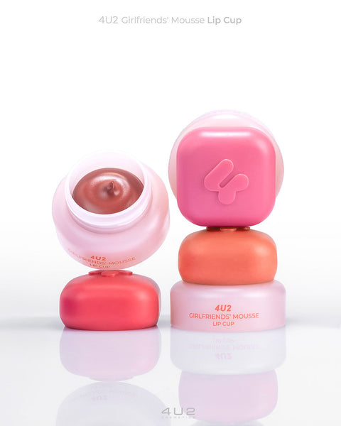 4U2 Girlfriends' Mousse Lip Cup 4,5 g., Мягкий и воздушный мусс для губ и щёк 4,5 гр.
